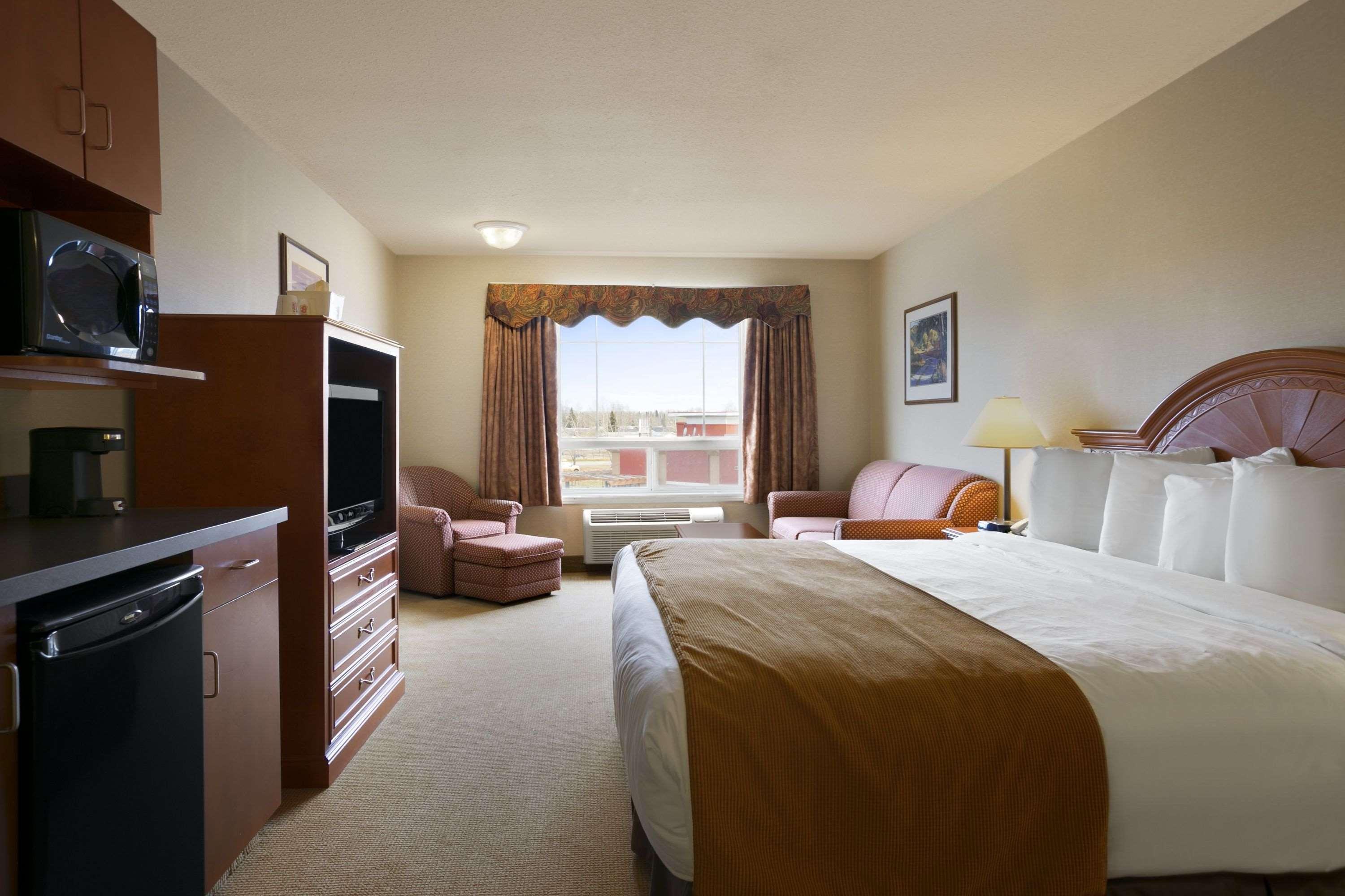 Super 8 By Wyndham Fort Nelson Bc Exterior foto